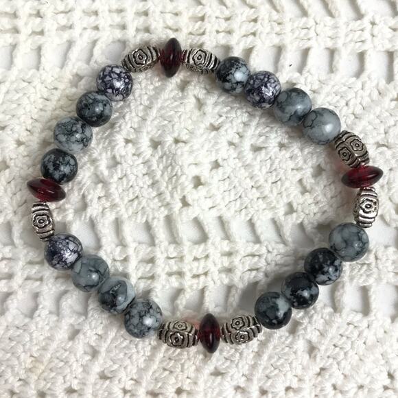 Stretch Bracelet Marble Gray Bead Red Silver - Picture 2 of 2